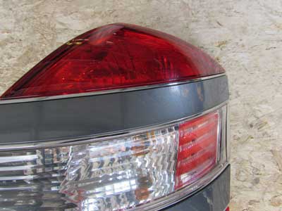 Mercedes Tail Light, Rear Right A2218200464 07-09 W221 S Class S5503